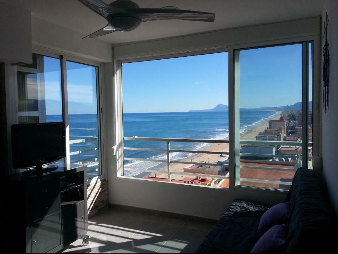 Acogedor Apartamento Con Vistas Al Mar. ベルレガート エクステリア 写真